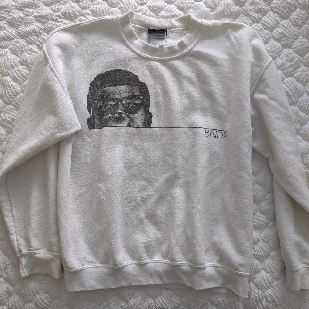 JFK White sweatshirt